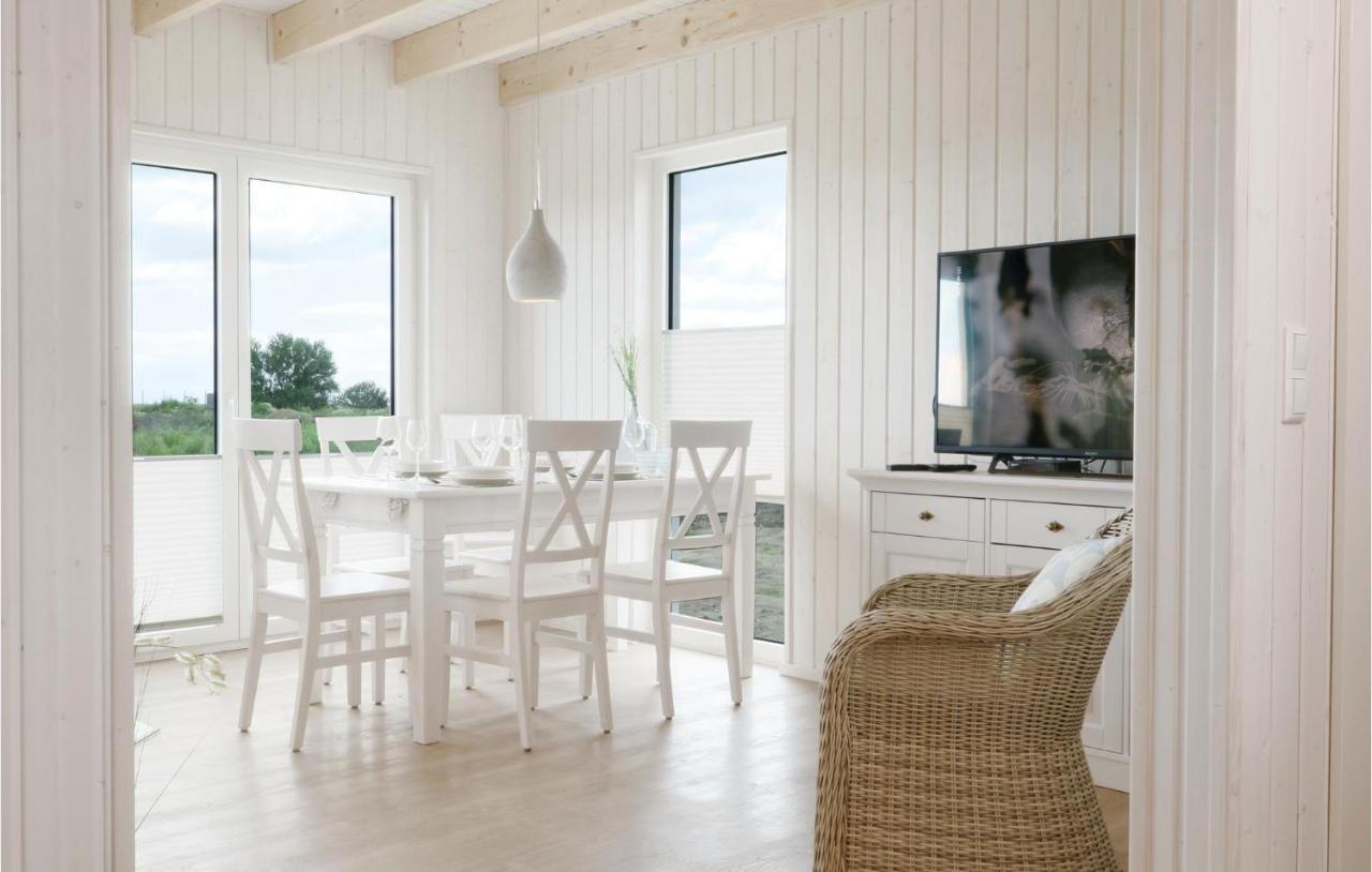 Lovely Home In Ostseeresort Olpenitz With Sauna Екстериор снимка