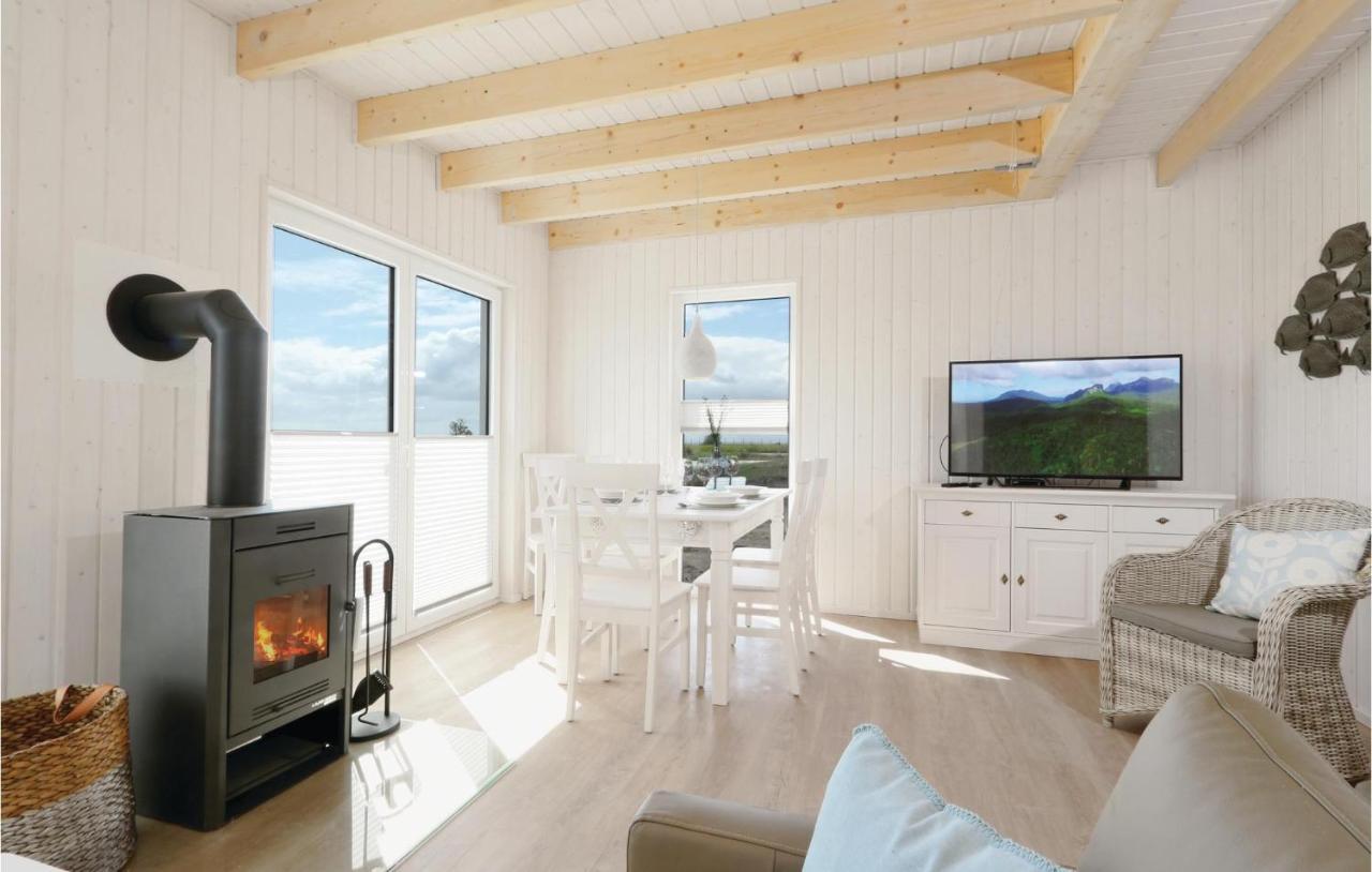 Lovely Home In Ostseeresort Olpenitz With Sauna Екстериор снимка
